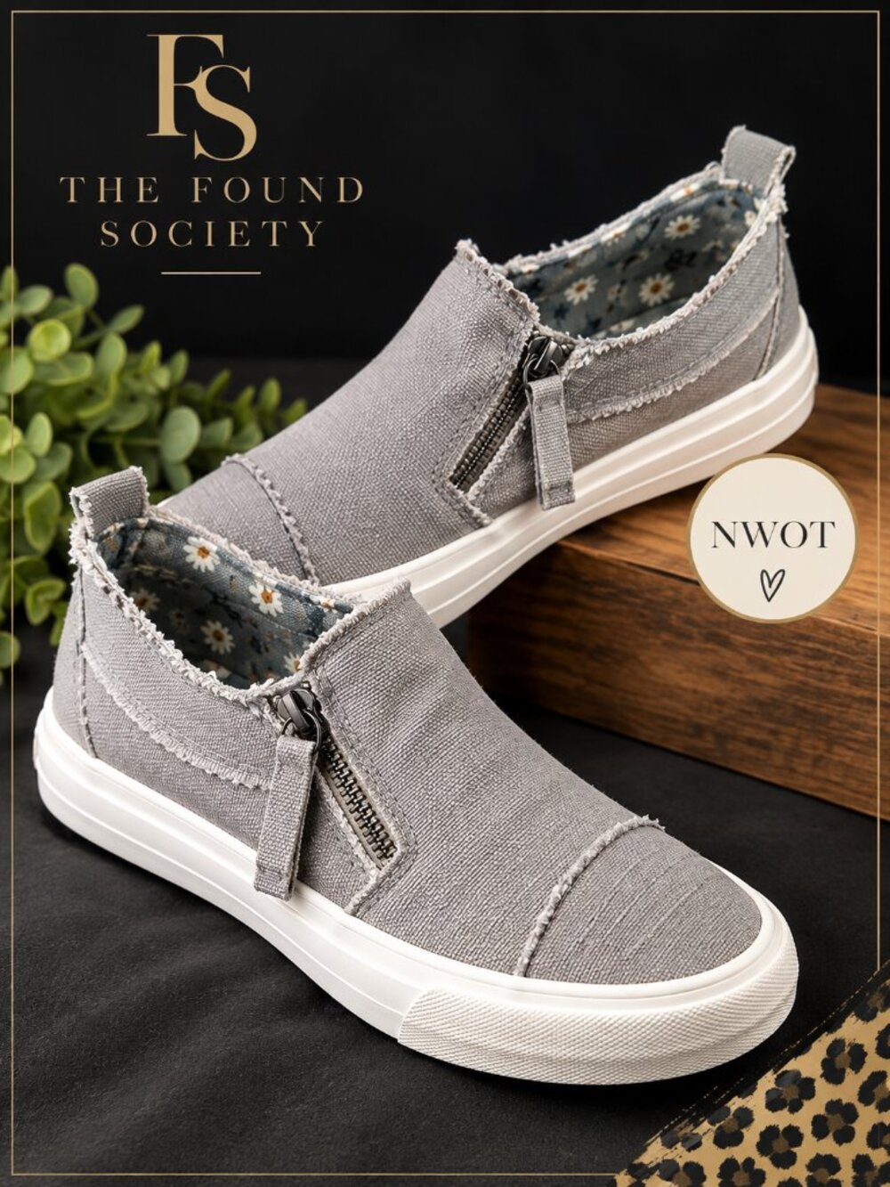 Gypsy Jazz Zippy Gray Canvas Zip Slip On Sneakers NWOT 9